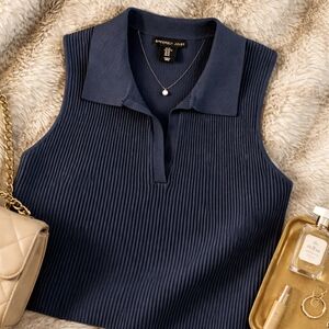 Sincerly Jules Navy Sleeveless Collared Top